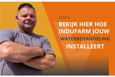 Hoe installeert Marnix een waterbehandelingsinstallatie?