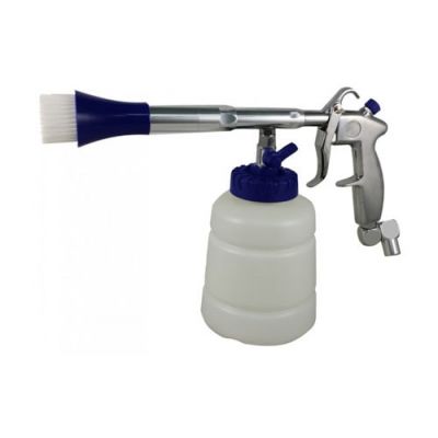 Ball booster cleaning gun interior