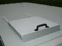 Filling hatch with sliding cover for IF carcass cooling