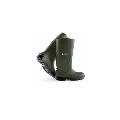 Green safety boots S4
